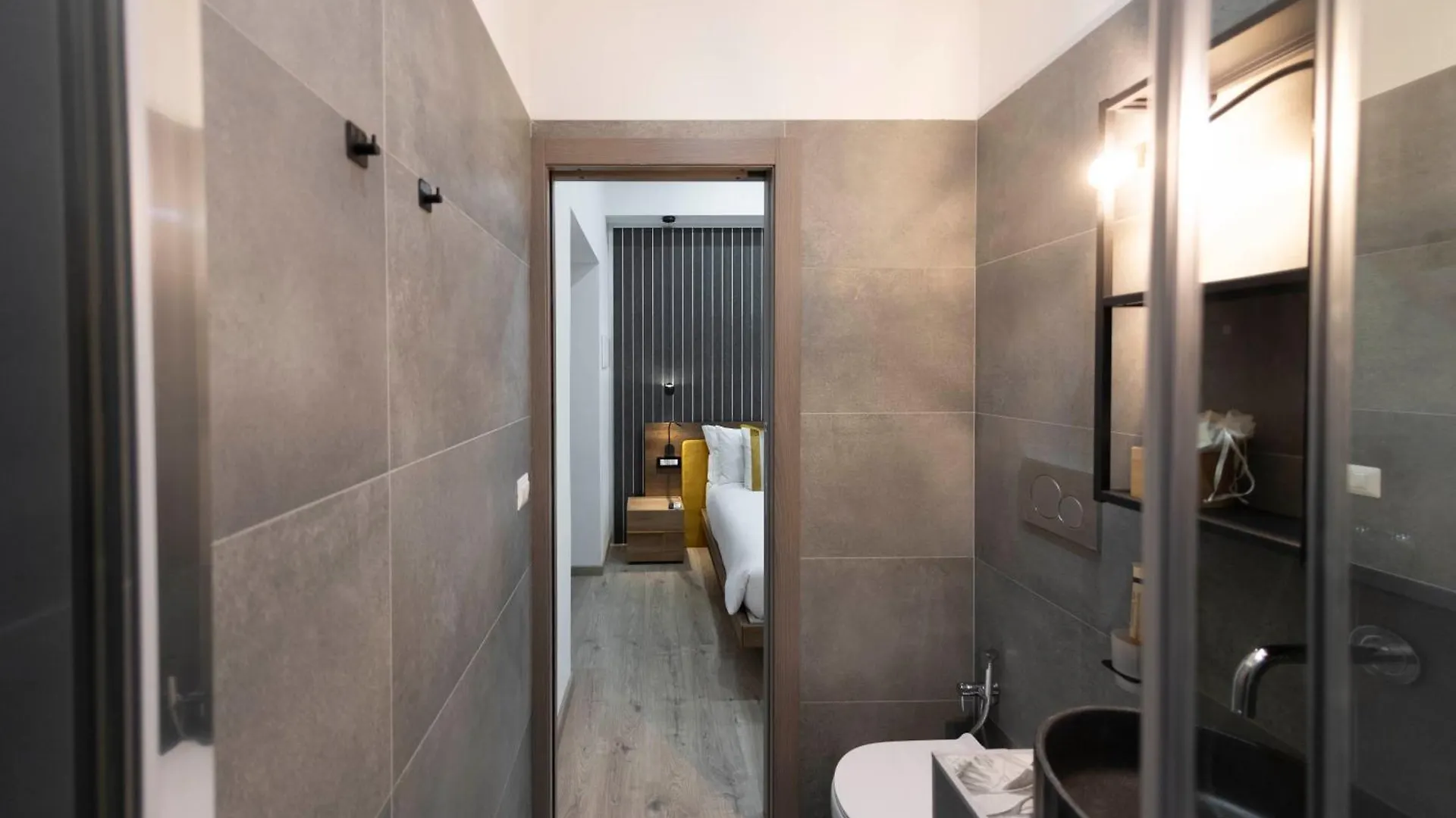 Cola Suites Apartments Rome Bed & Breakfast