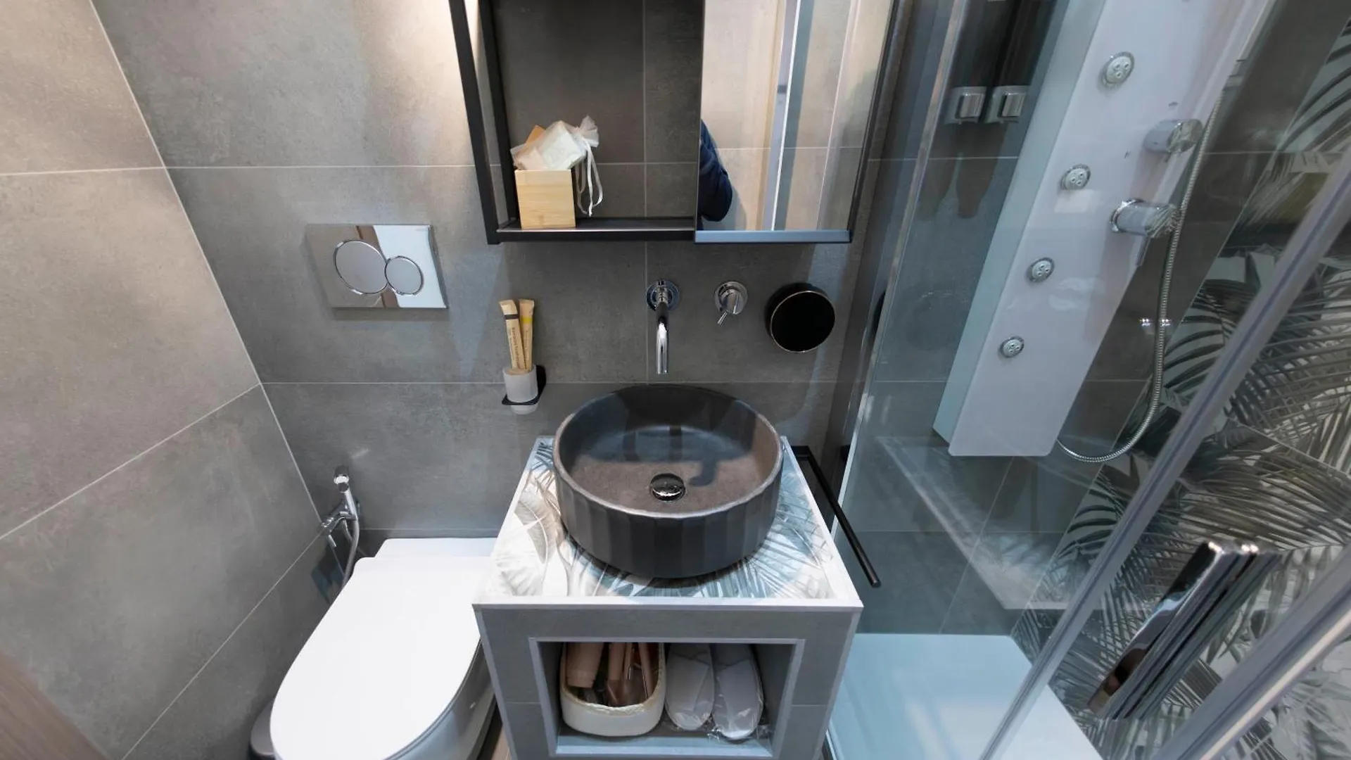Cola Suites Apartments Rome Bed & Breakfast