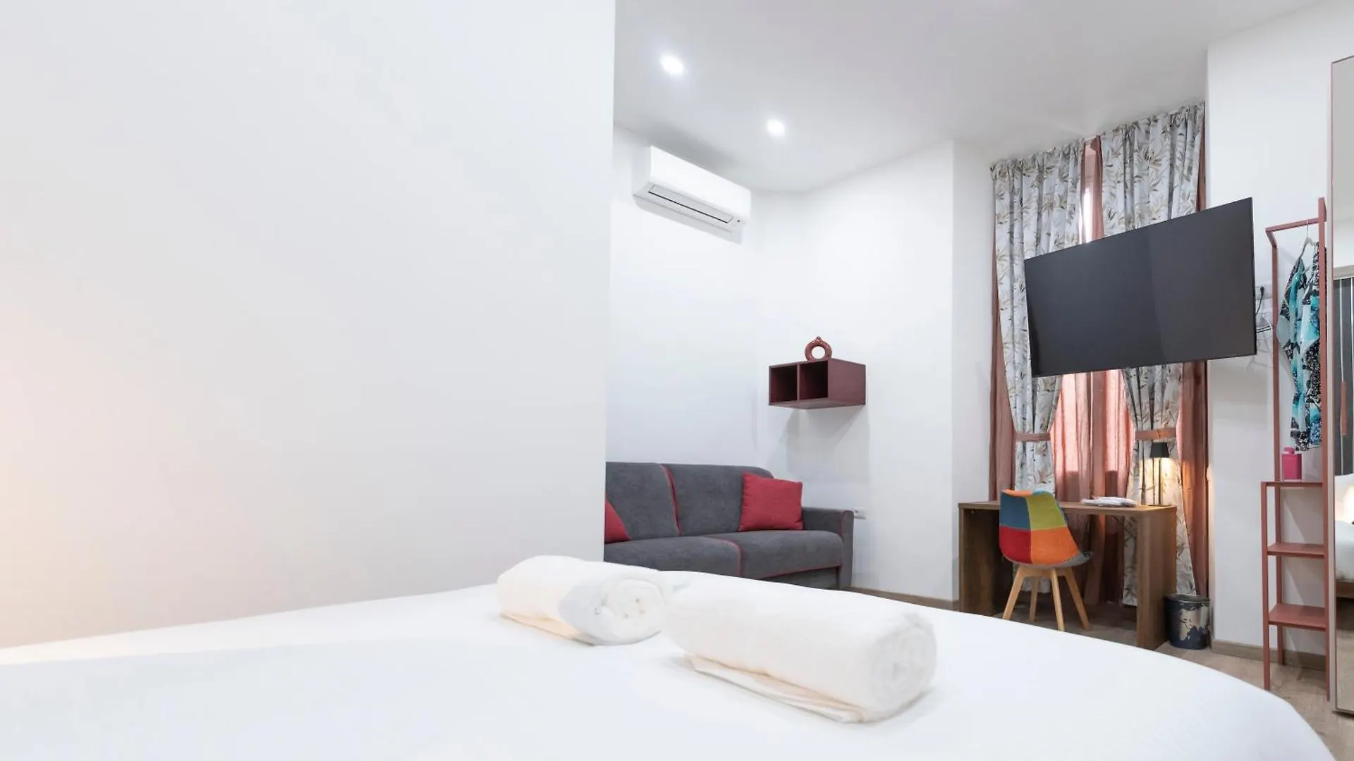 Cola Suites Apartments Rome Couette-café