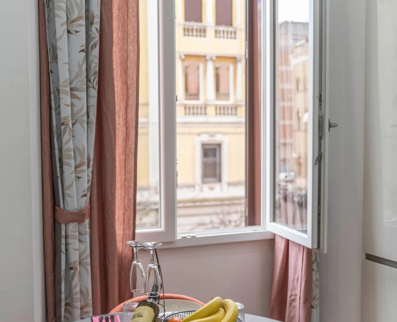 Cola Suites Apartments Rome