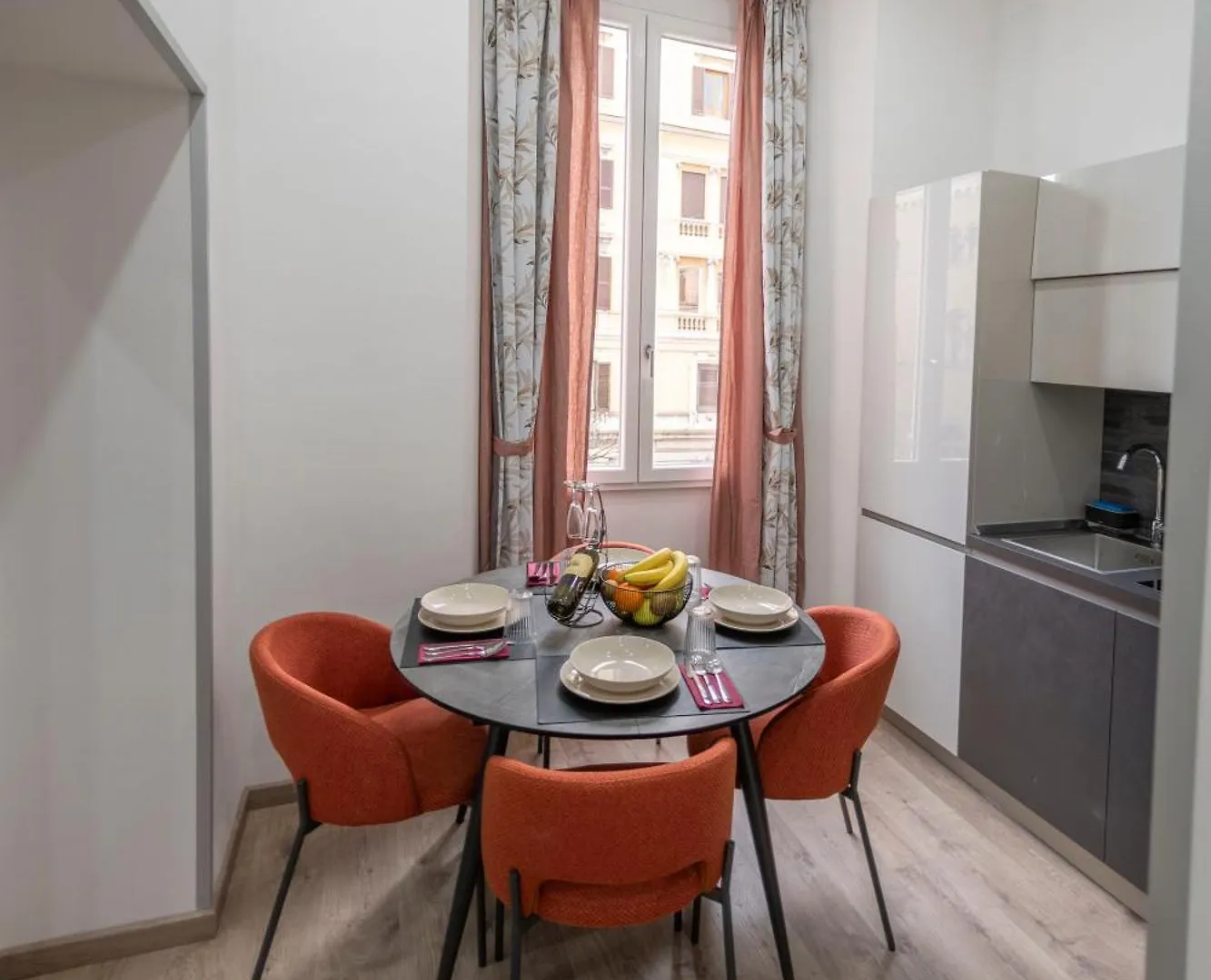 Cola Suites Apartments Rome